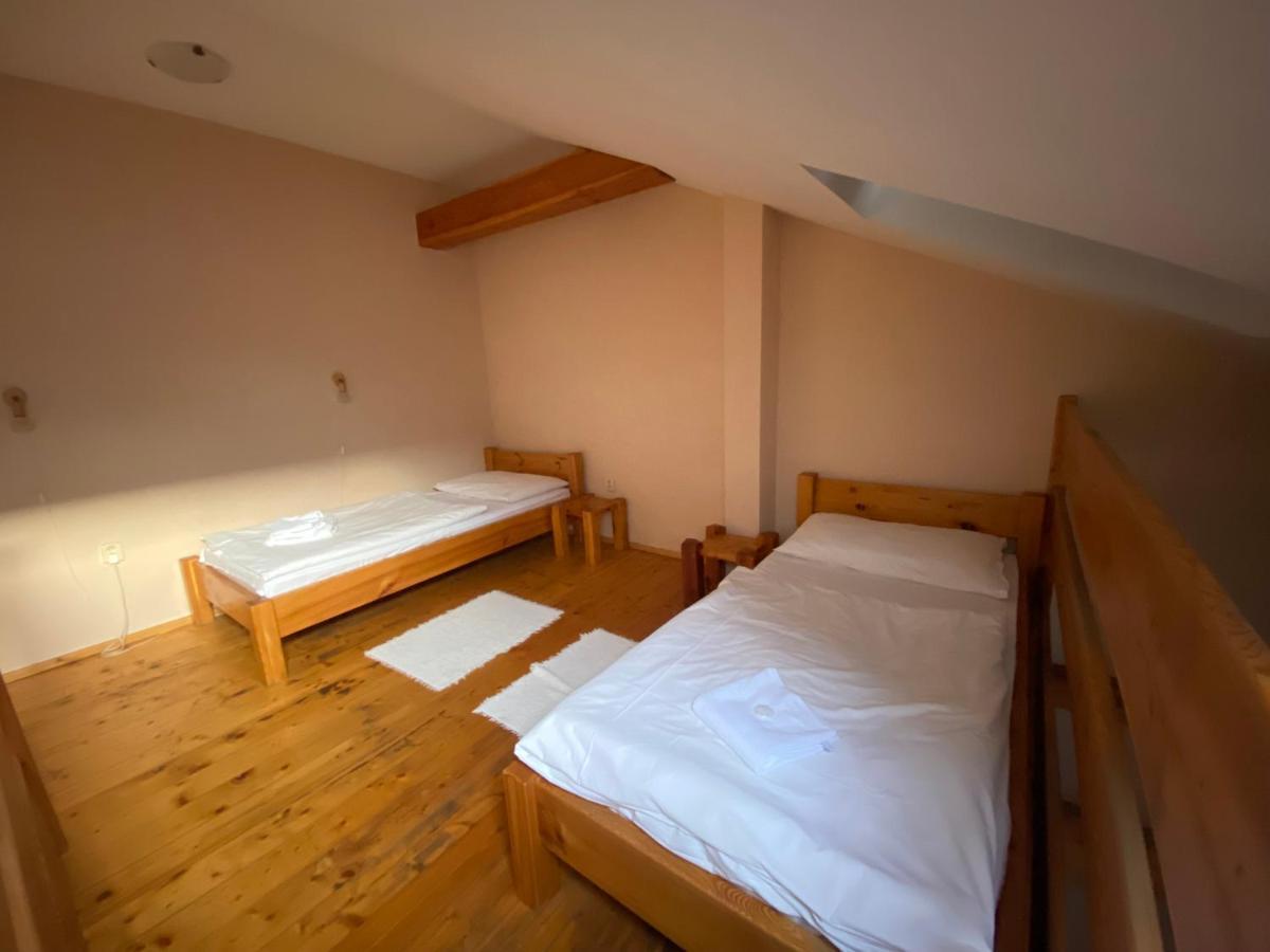 פופראד Hostel Caferazy מראה חיצוני תמונה
