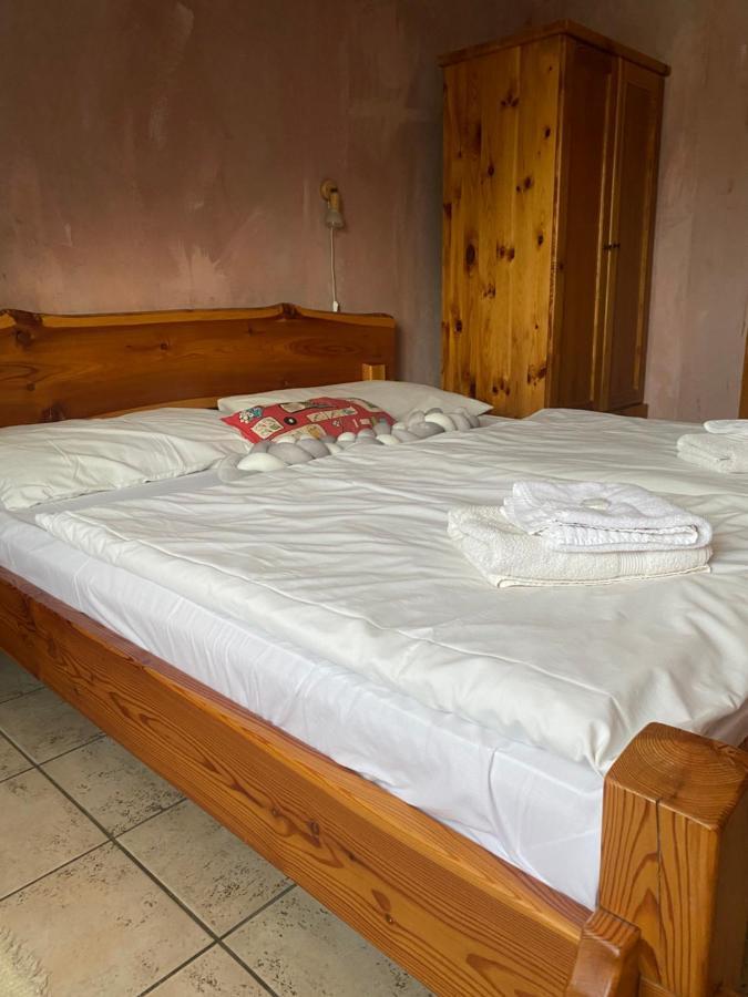 פופראד Hostel Caferazy מראה חיצוני תמונה